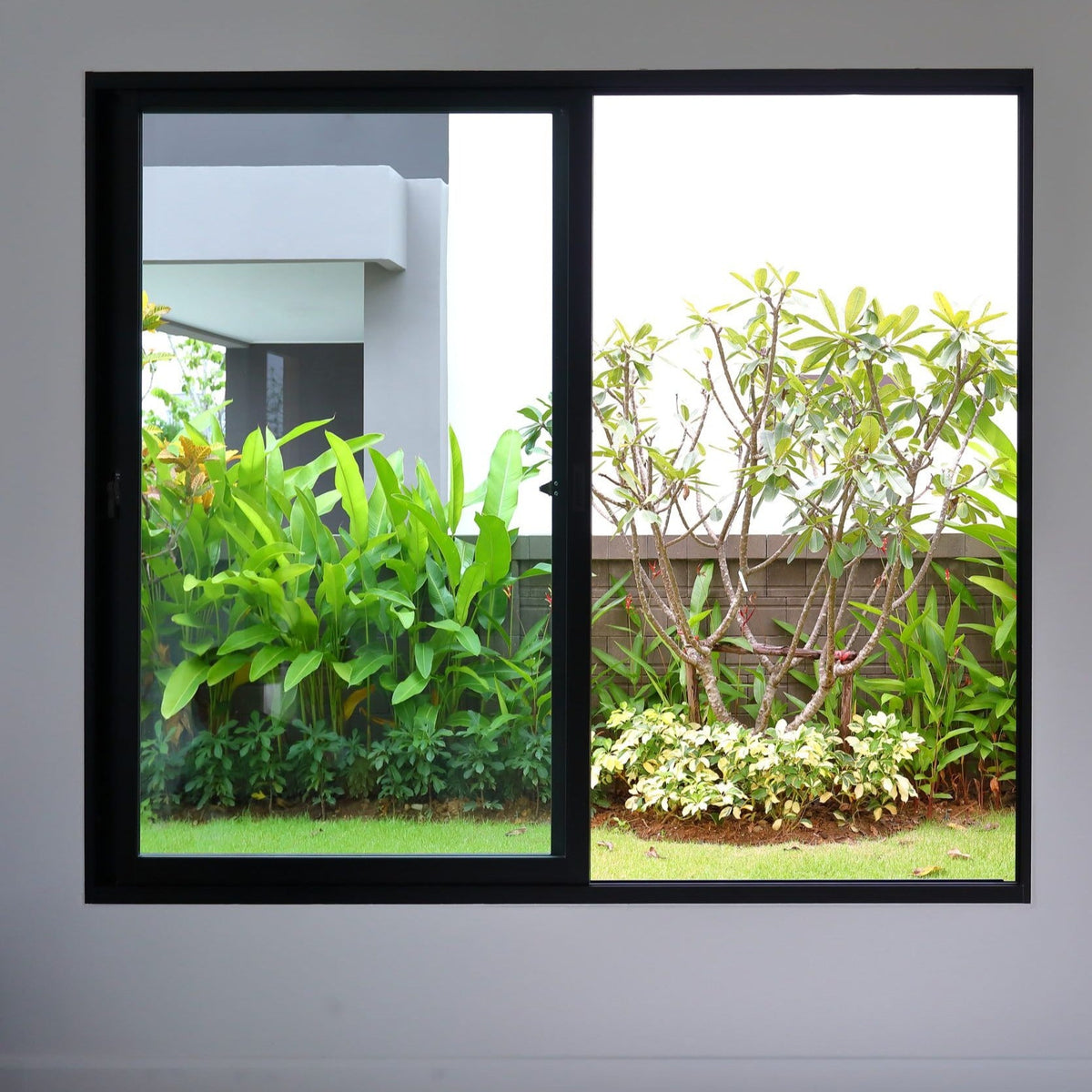 Sliding Window OX 514 H x 850 W